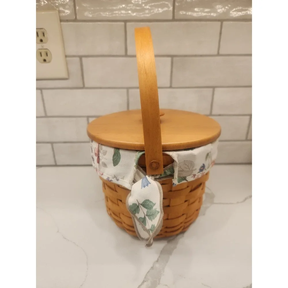 Longaberger Round Basket Garden Splendor Liner & Plastic Liner And Wood Lid 1998